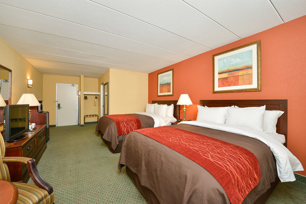 Best Western Plus North Shore Hotel Danvers Exterior photo